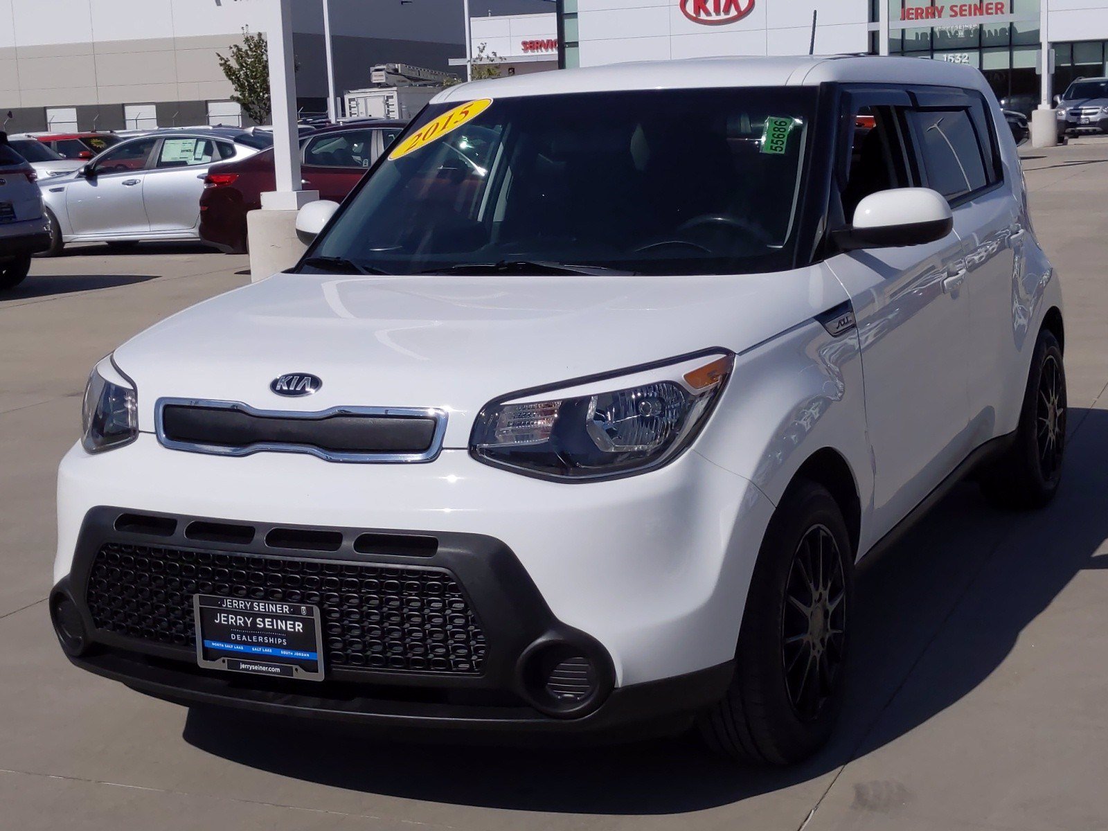 Certified Pre-Owned 2015 Kia Soul Base FWD Hatchback