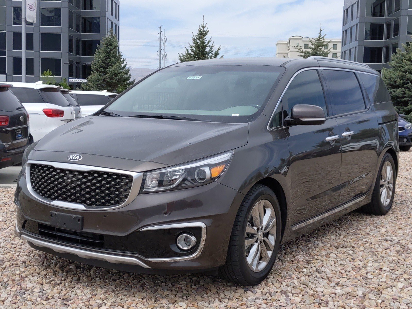 Certified Pre-Owned 2018 Kia Sedona SX-L FWD Mini-van, Passenger